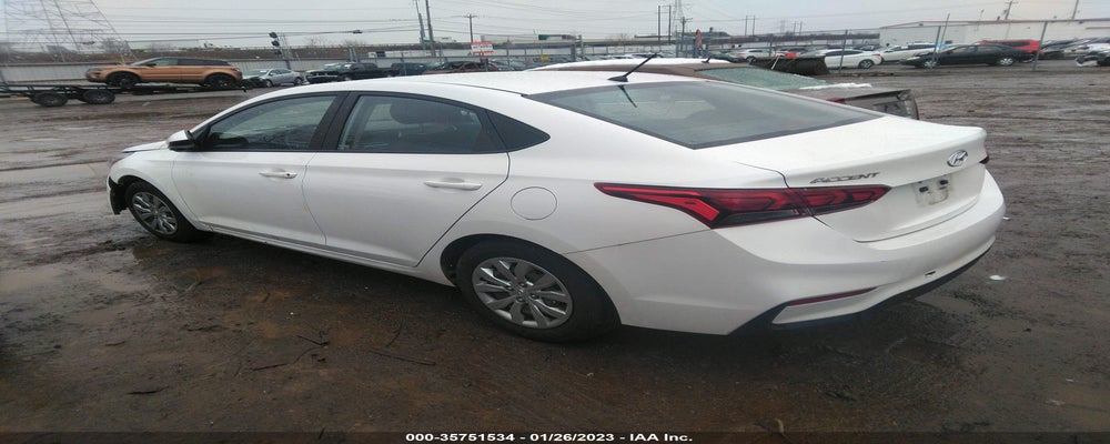 3KPC24A32JE017026 2018 HYUNDAI ACCENT photo no. 3