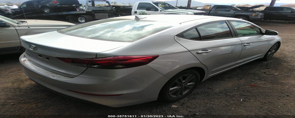 5NPD84LF4JH325322 2018 HYUNDAI ELANTRA photo no. 4