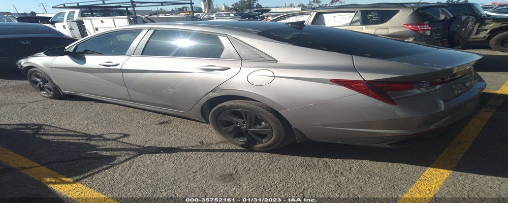 KMHLS4AG5NU253563 2022 HYUNDAI ELANTRA photo no. 3