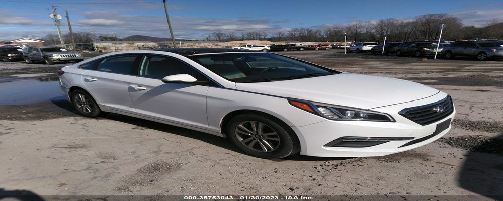 5NPE24AA2FH134518 2015 HYUNDAI SONATA photo no. 4