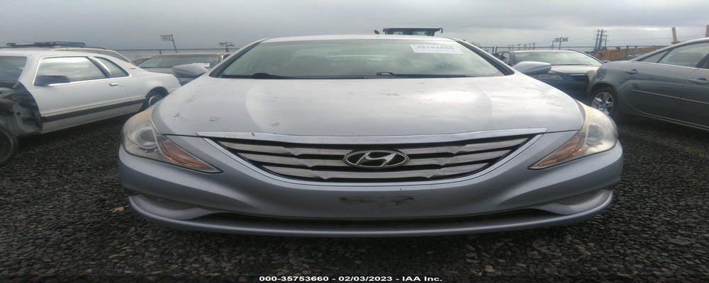 5NPEC4AB3BH174333 2011 HYUNDAI SONATA photo no. 6
