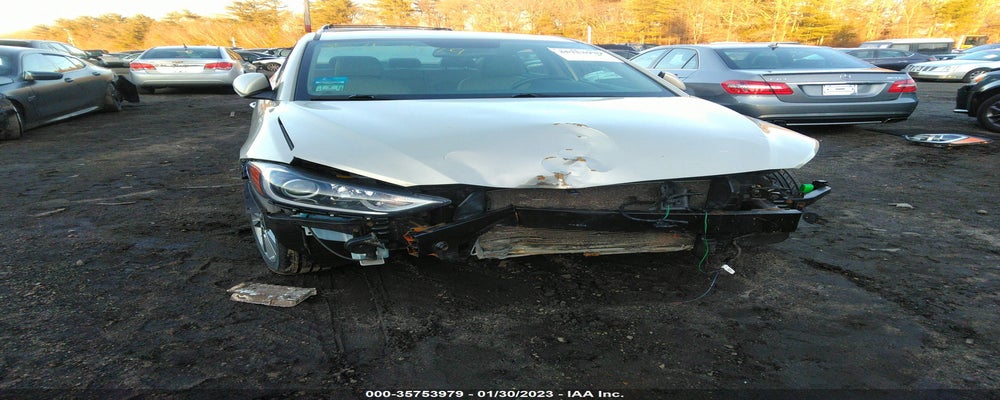 KMHD84LF4HU365377 2017 HYUNDAI ELANTRA photo no. 6