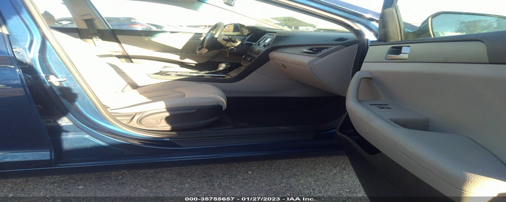 5NPE24AF3HH440917 2017 HYUNDAI SONATA photo no. 5