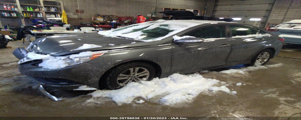 5NPEB4AC0EH931124 2014 HYUNDAI SONATA photo no. 2