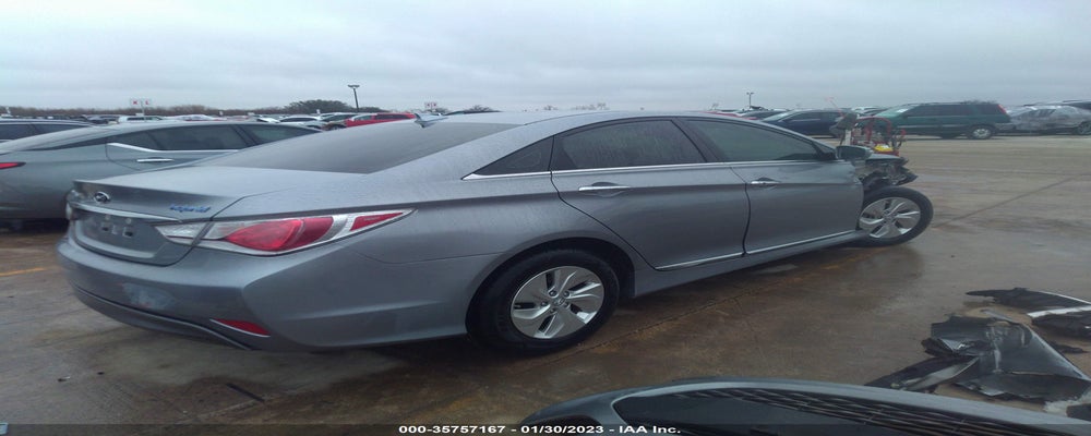 KMHEC4A49FA131187 2015 HYUNDAI SONATA HYBRID photo no. 4