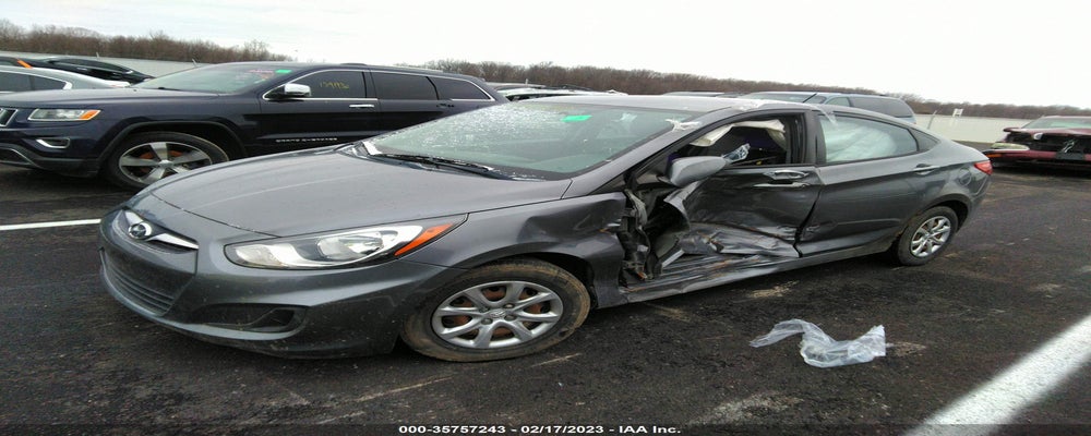 KMHCT4AE7EU686782 2014 HYUNDAI ACCENT photo no. 2