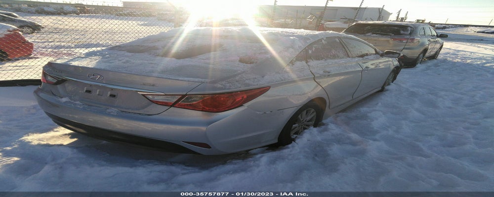 5NPEB4AC5EH931796 2014 HYUNDAI SONATA photo no. 4