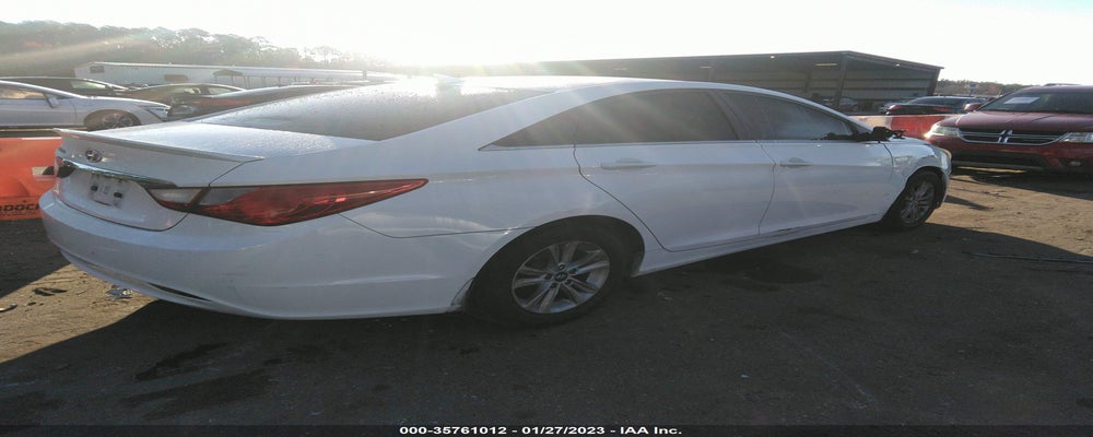 5NPEB4AC8DH658836 2013 HYUNDAI SONATA photo no. 4