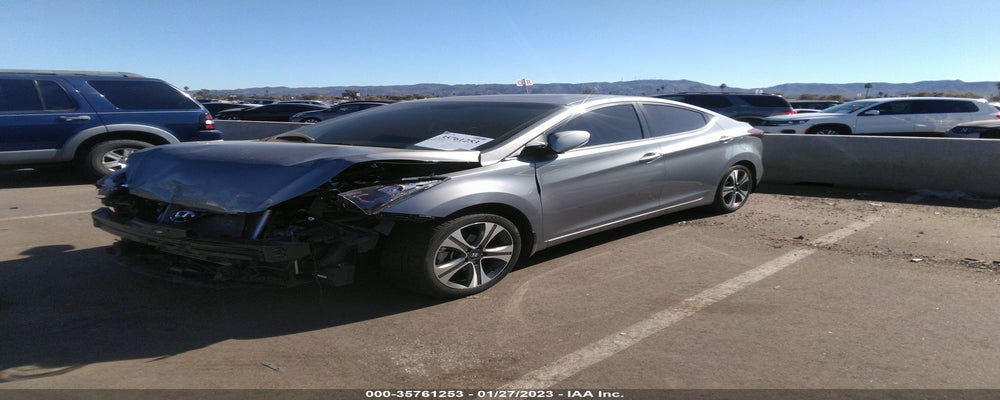 KMHDH4AH0FU321863 2015 HYUNDAI ELANTRA photo no. 2