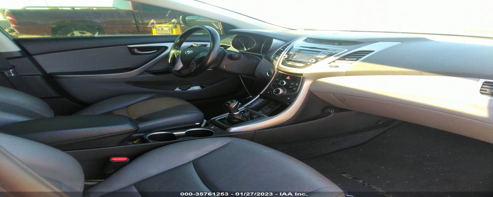 KMHDH4AH0FU321863 2015 HYUNDAI ELANTRA photo no. 5