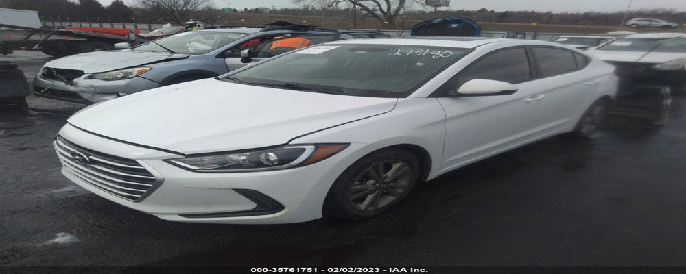 5NPD84LF1JH273180 2018 HYUNDAI ELANTRA photo no. 2
