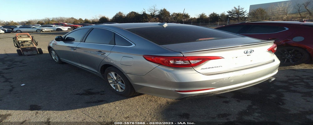 5NPE24AFXFH007074 2015 HYUNDAI SONATA photo no. 3