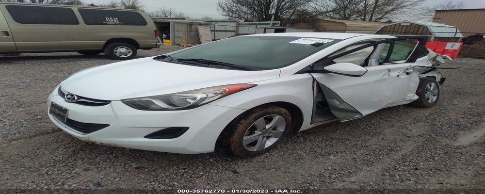 5NPDH4AEXDH355133 2013 HYUNDAI ELANTRA photo no. 2