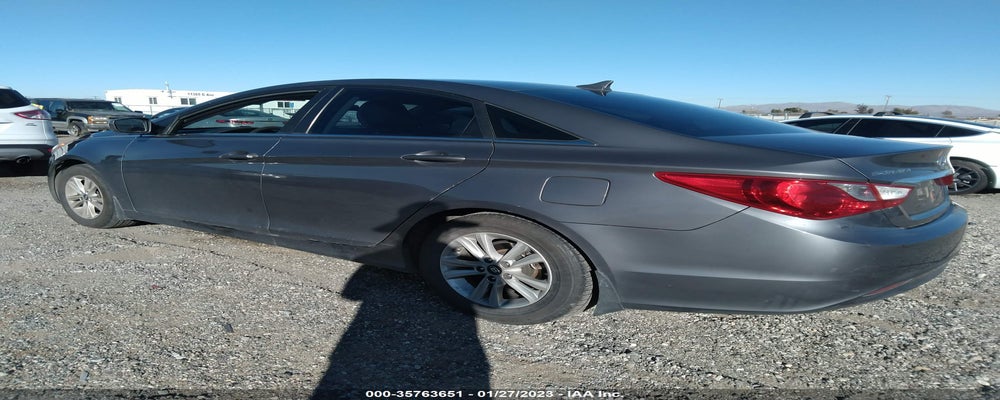 5NPEB4ACXBH284159 2011 HYUNDAI SONATA photo no. 3