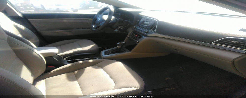 KMHD74LF3JU611490 2018 HYUNDAI ELANTRA photo no. 5
