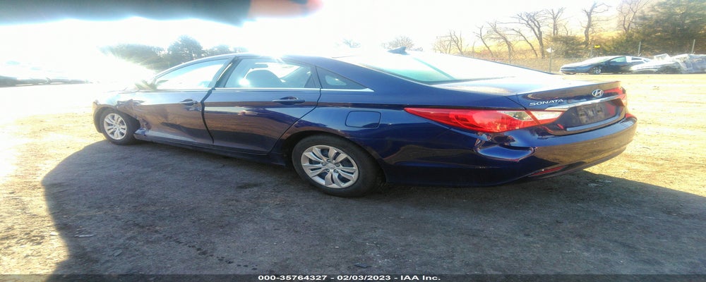 5NPEB4AC9BH075852 2011 HYUNDAI SONATA photo no. 3