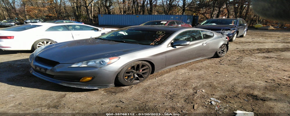 KMHHU6KH0BU058422 2011 HYUNDAI GENESIS COUPE photo no. 2