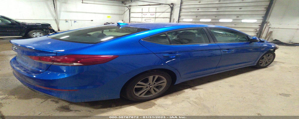 KMHD84LF8HU243203 2017 HYUNDAI ELANTRA photo no. 4