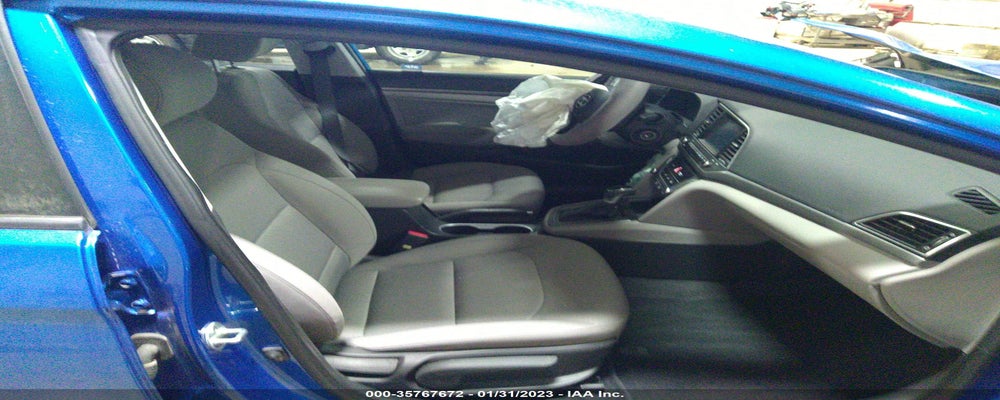 KMHD84LF8HU243203 2017 HYUNDAI ELANTRA photo no. 5