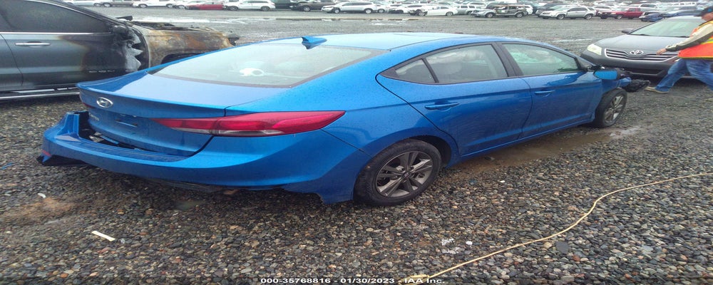 5NPD84LF0JH221913 2018 HYUNDAI ELANTRA photo no. 4