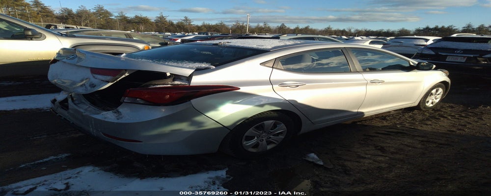KMHDH4AE8GU542926 2016 HYUNDAI ELANTRA photo no. 4
