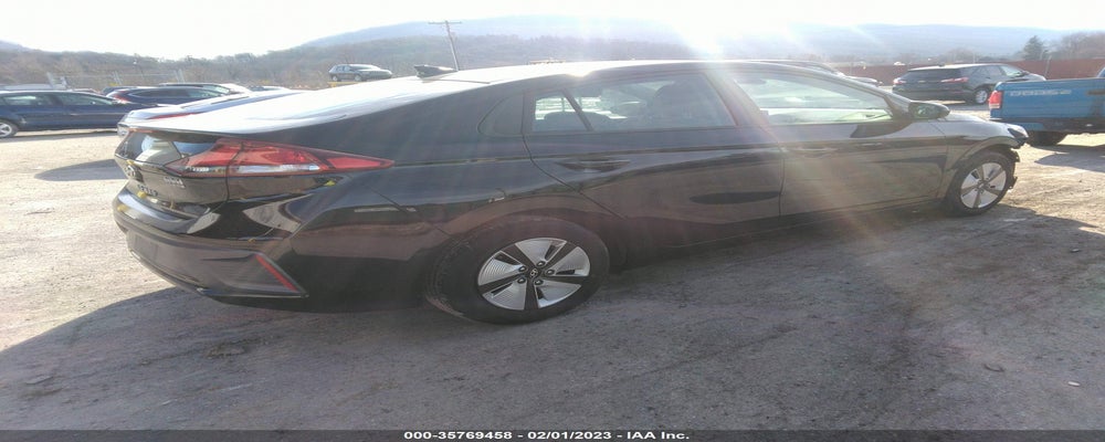 KMHC65LC5NU268181 2022 HYUNDAI IONIQ HYBRID photo no. 4