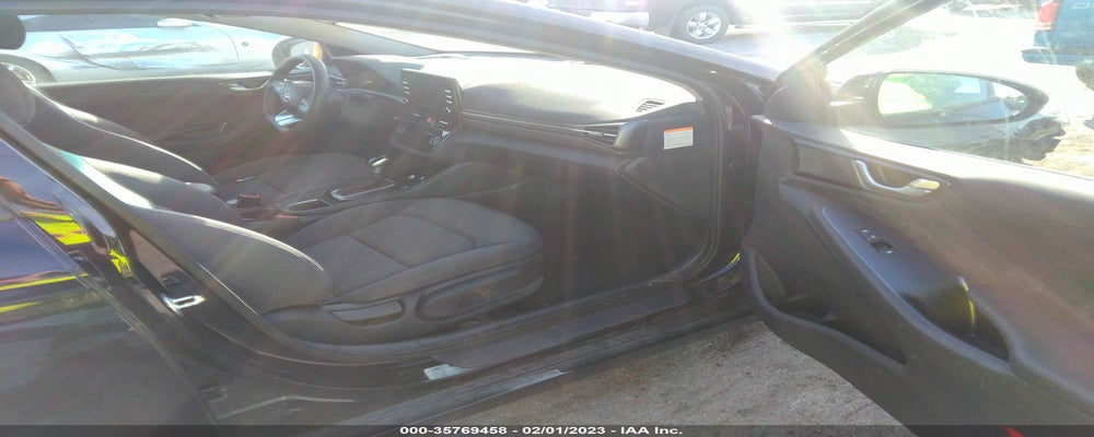 KMHC65LC5NU268181 2022 HYUNDAI IONIQ HYBRID photo no. 5