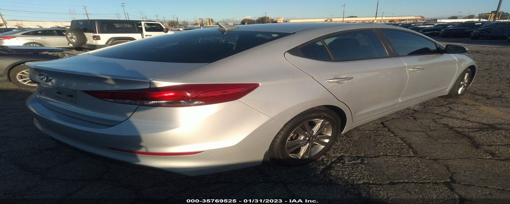 5NPD84LF1JH265693 2018 HYUNDAI ELANTRA photo no. 4