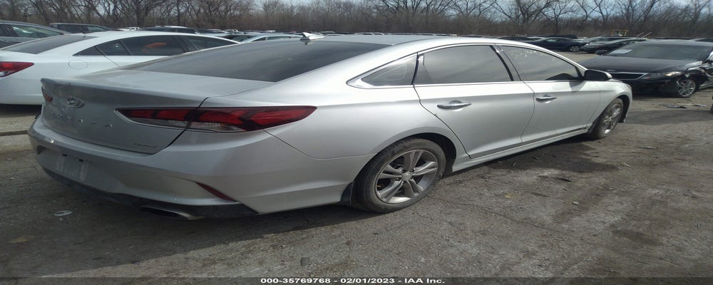 5NPE34AF6JH721015 2018 HYUNDAI SONATA photo no. 4