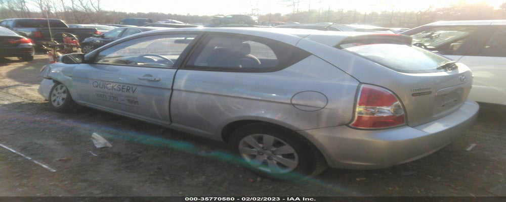 KMHCM3AC6AU153063 2010 HYUNDAI ACCENT photo no. 3