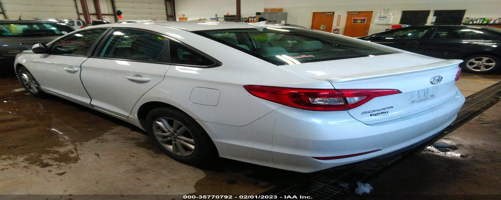 5NPE24AF3HH498154 2017 HYUNDAI SONATA photo no. 3