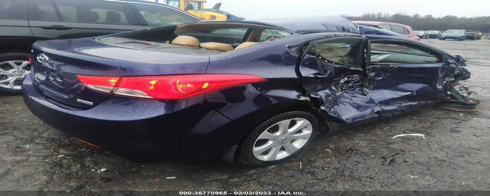 5NPDH4AE7DH412971 2013 HYUNDAI ELANTRA photo no. 4