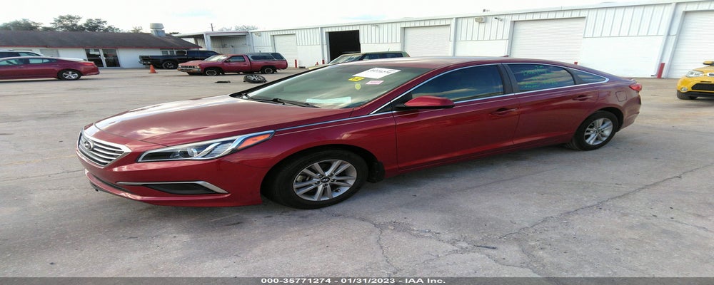 5NPE24AF7GH346960 2016 HYUNDAI SONATA photo no. 2