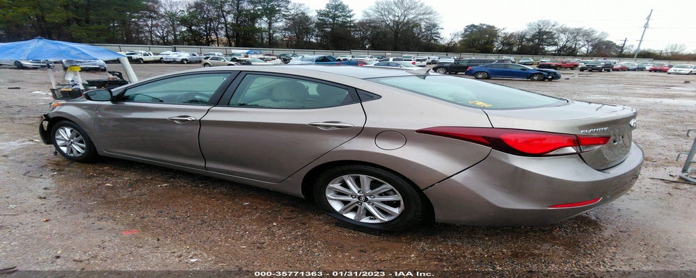 5NPDH4AE1FH639818 2015 HYUNDAI ELANTRA photo no. 3