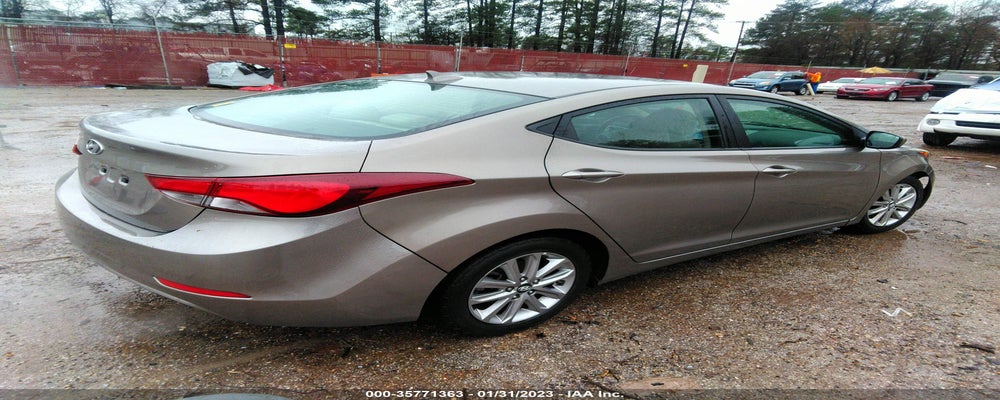 5NPDH4AE1FH639818 2015 HYUNDAI ELANTRA photo no. 4