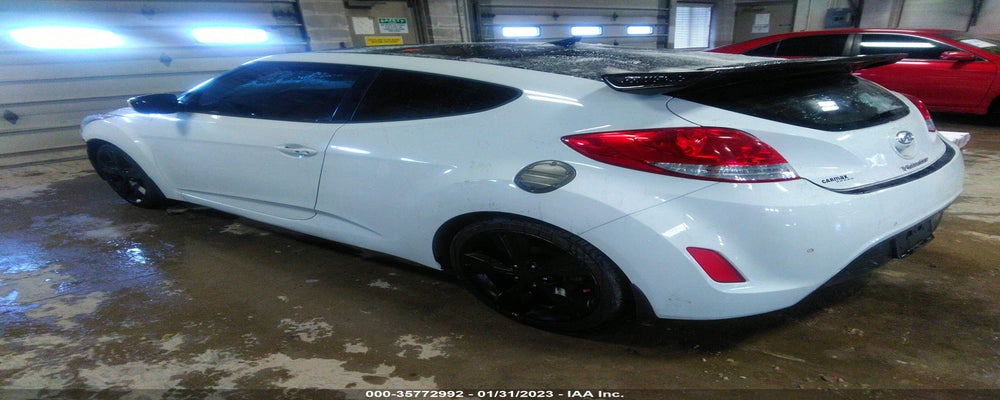 KMHTC6AD9GU290858 2016 HYUNDAI VELOSTER photo no. 3