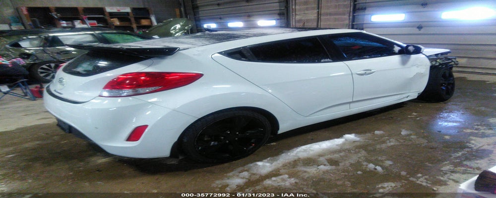 KMHTC6AD9GU290858 2016 HYUNDAI VELOSTER photo no. 4