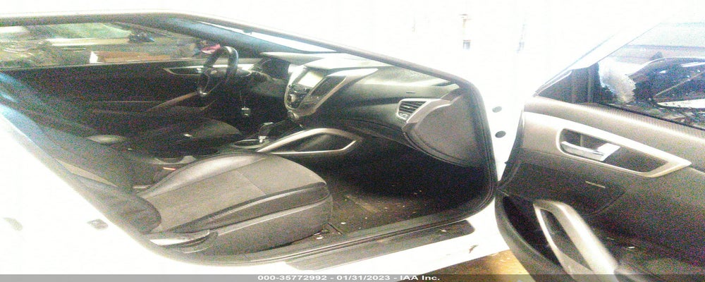 KMHTC6AD9GU290858 2016 HYUNDAI VELOSTER photo no. 5