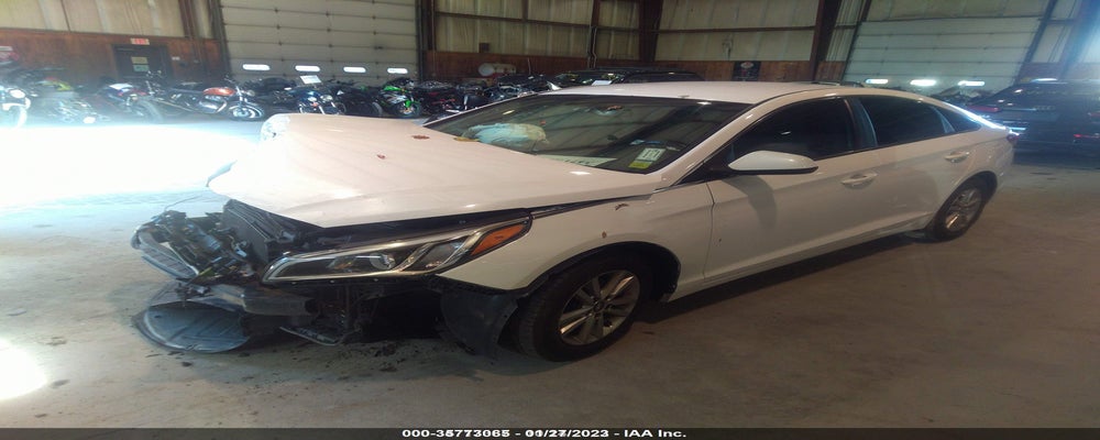 5NPE24AF3GH329234 2016 HYUNDAI SONATA photo no. 2