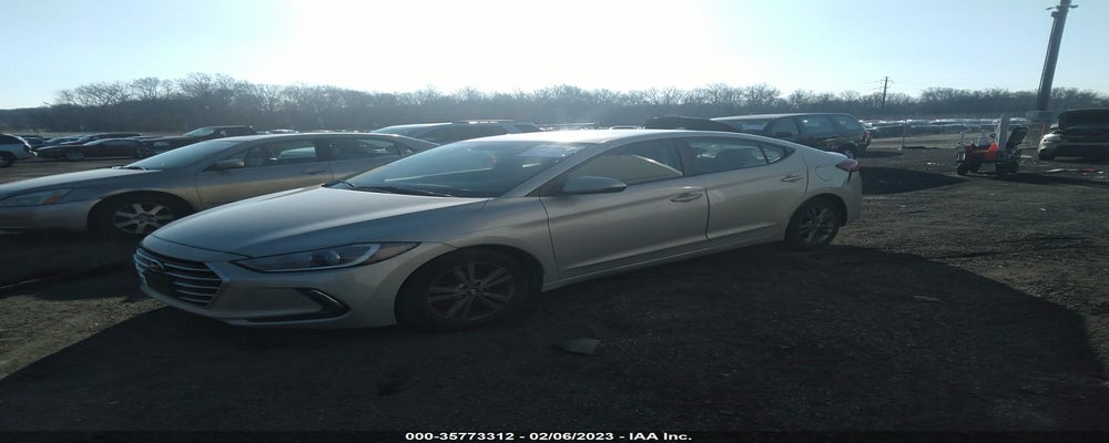 5NPD84LF4HH012801 2017 HYUNDAI ELANTRA photo no. 2