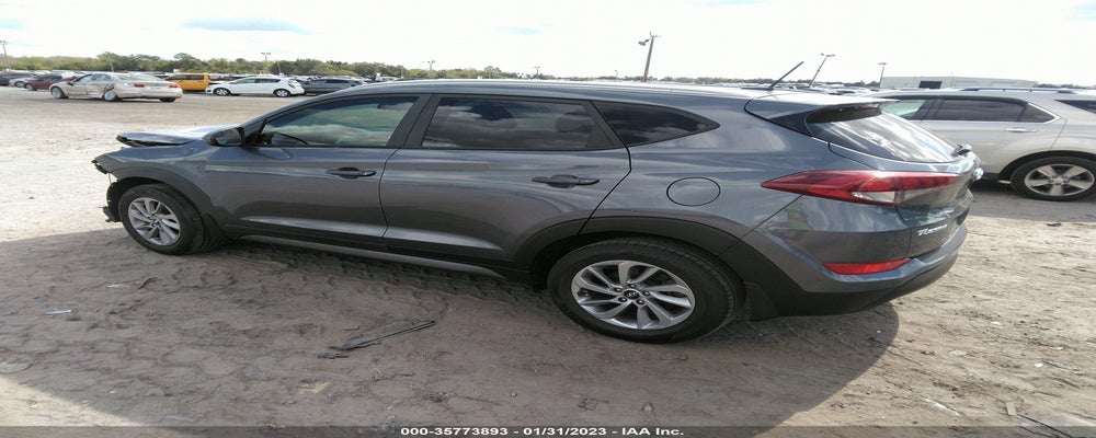 KM8J33A45GU061504 2016 HYUNDAI TUCSON photo no. 3
