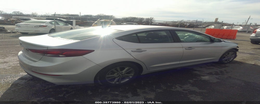5NPD84LF7JH387328 2018 HYUNDAI ELANTRA photo no. 4