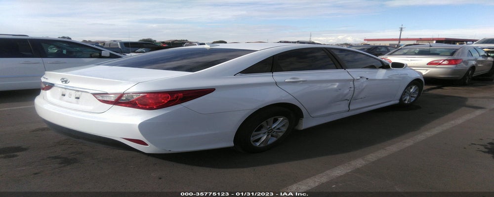 5NPEB4ACXEH904643 2014 HYUNDAI SONATA photo no. 4