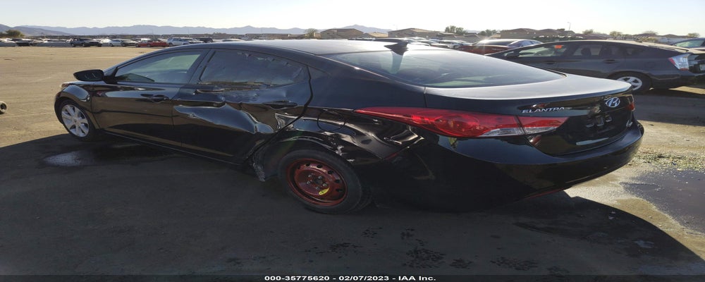 5NPDH4AE2DH241269 2013 HYUNDAI ELANTRA photo no. 3