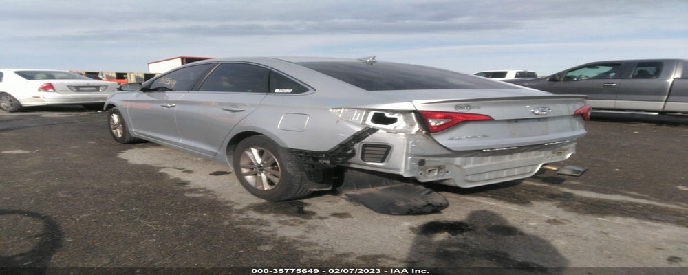 5NPE24AFXHH572380 2017 HYUNDAI SONATA photo no. 3