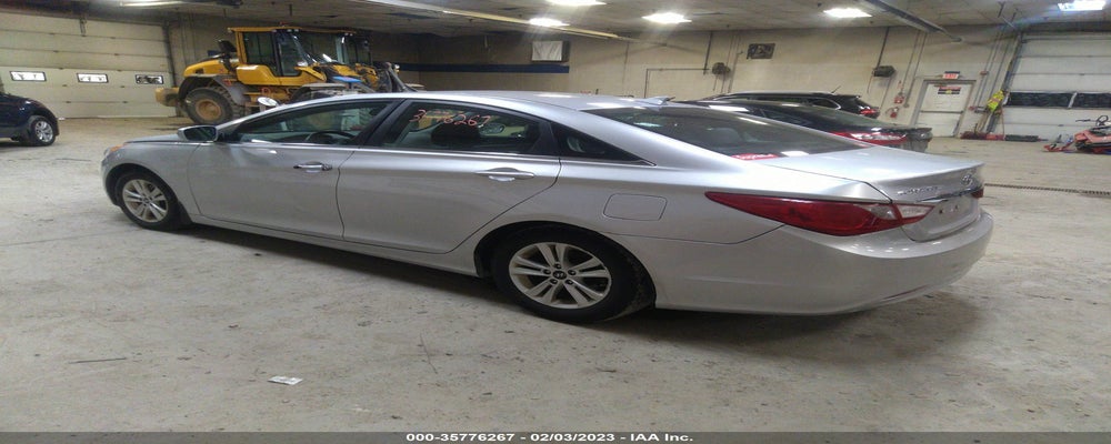 5NPEB4AC3DH636632 2013 HYUNDAI SONATA photo no. 3