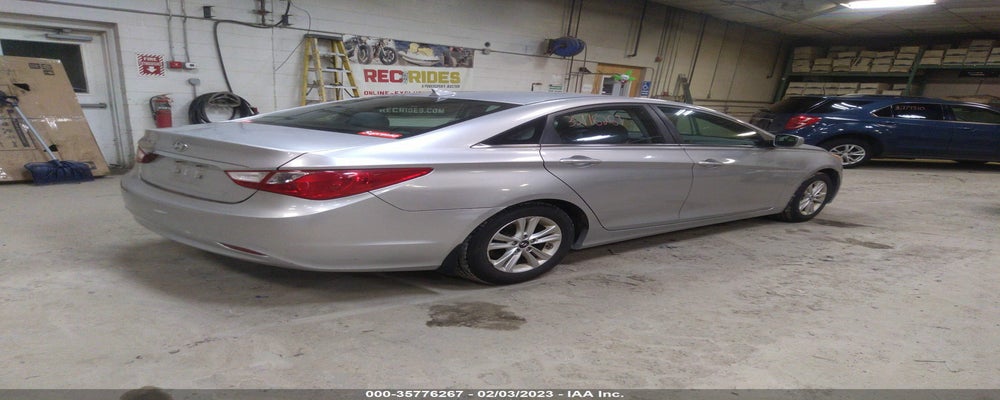 5NPEB4AC3DH636632 2013 HYUNDAI SONATA photo no. 4