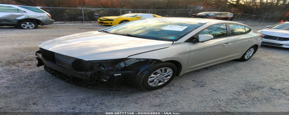 5NPD74LFXJH399749 2018 HYUNDAI ELANTRA photo no. 2
