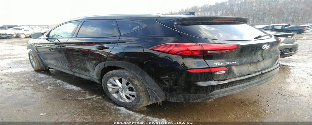 KM8J3CA43MU318784 2021 HYUNDAI TUCSON photo no. 3