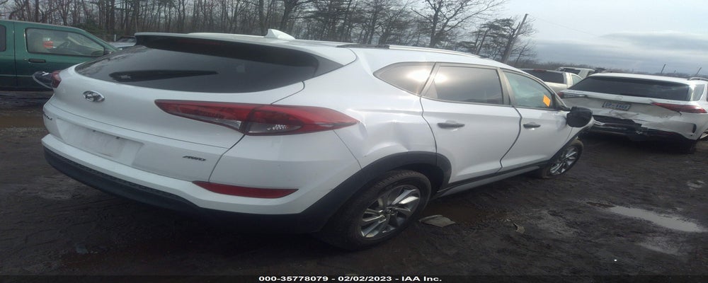 KM8J3CA41JU708147 2018 HYUNDAI TUCSON photo no. 4